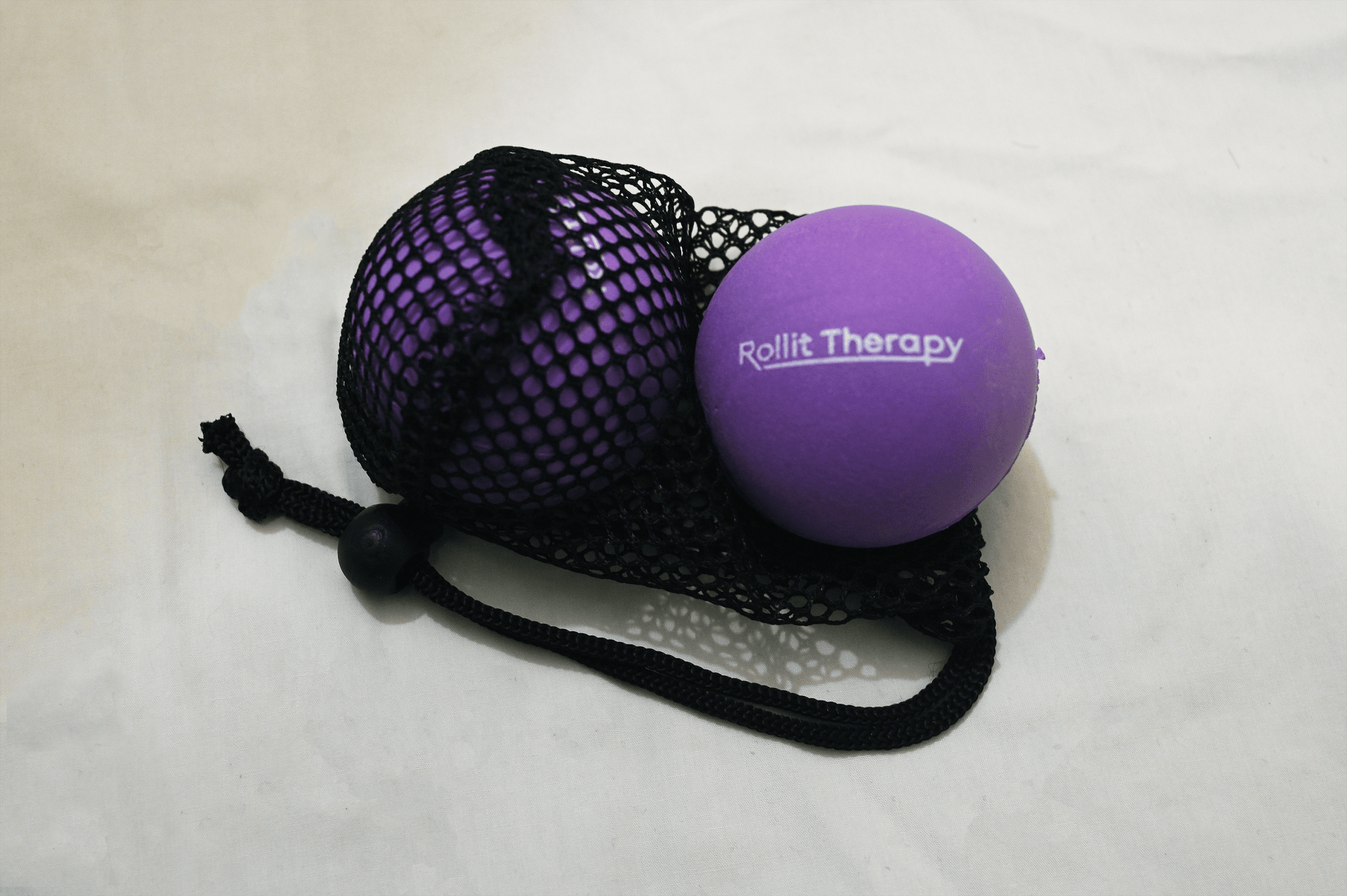 Pair of 2.5 inch (Brevis) Rubber Massage Balls - Image 2